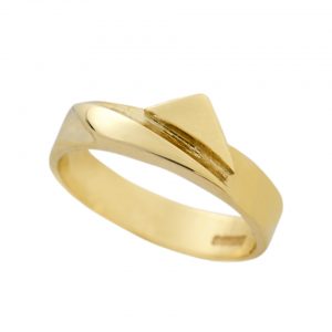 Nine Carrot Gold Occassions Ring